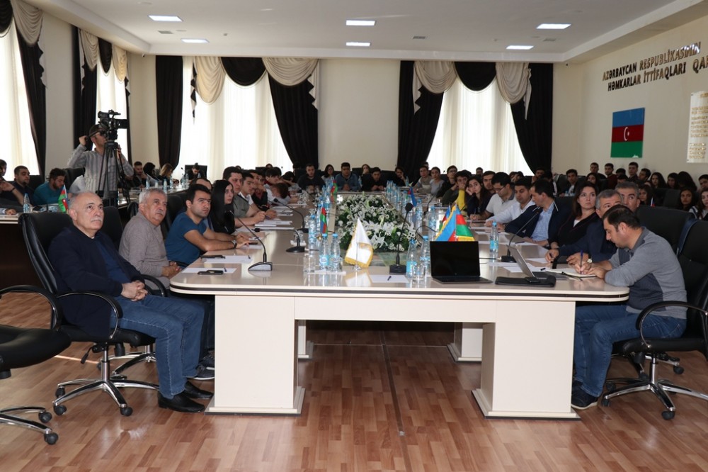 AzTU Nabranda konfrans keçirdi -FOTO