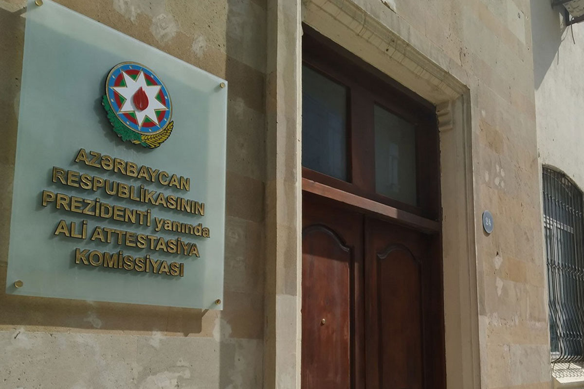 Ali Attestasiya Komissiyası: 73 iddiaçıya diplom və attestatlar təqdim edilib